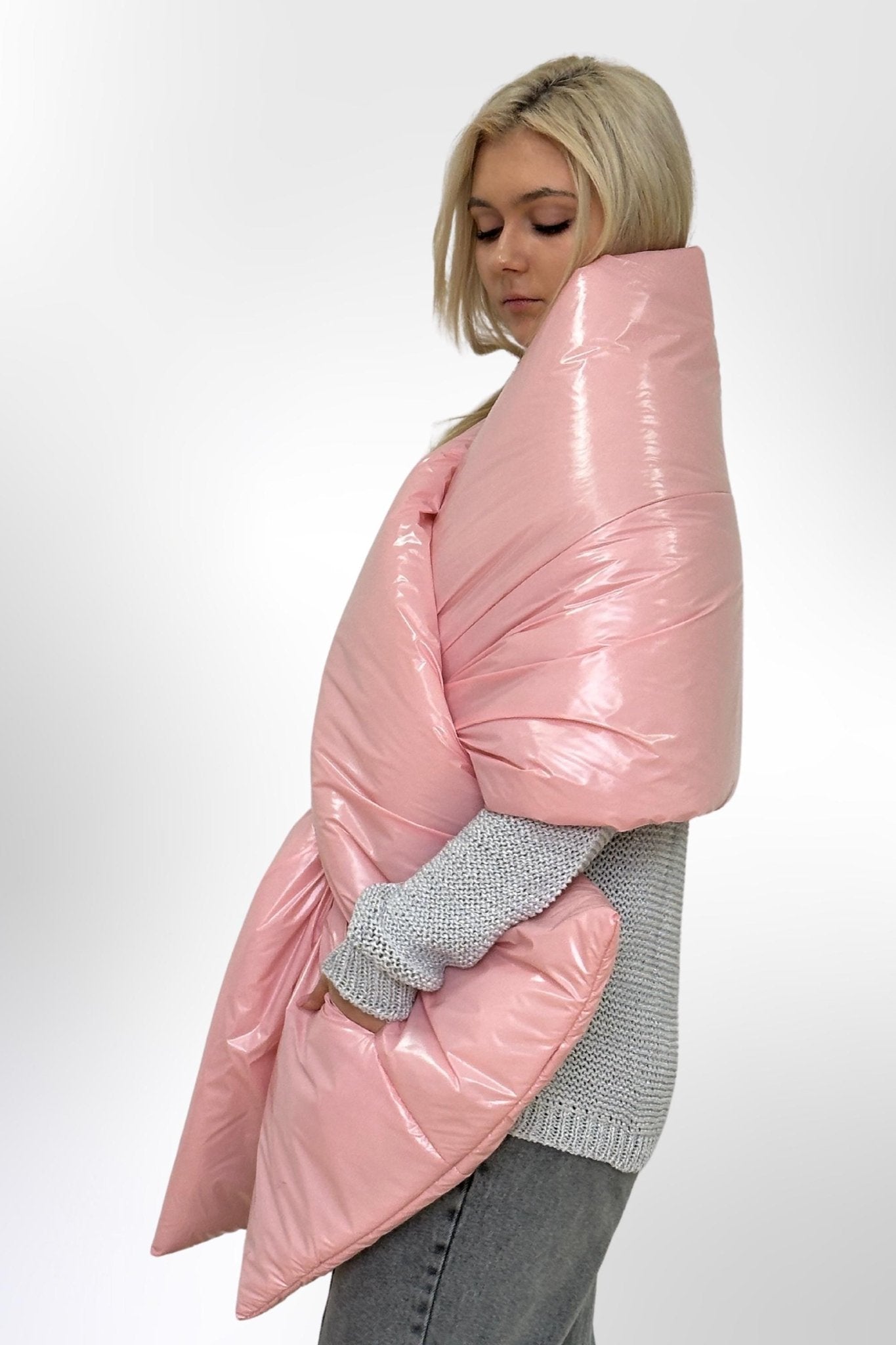 Blush Pink Large Scarf 20x85in with 2 pockets Blanket Shawl Cape Around Shoulders Wrap Warm Winter Gift - FAVORITTI