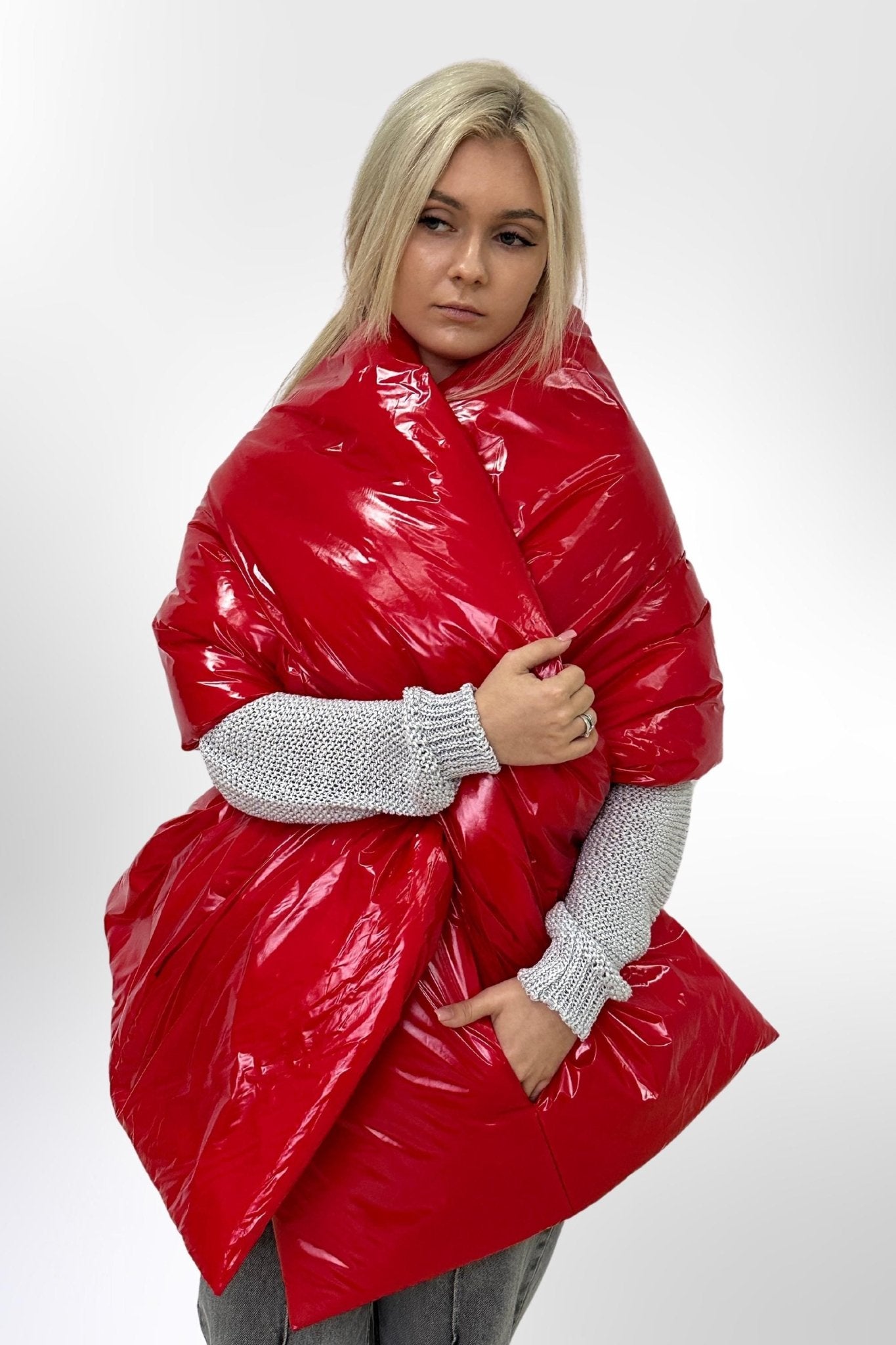 Red Puffer Large Scarf 20x85in with 2 pockets Blanket Shawl Cape Around Shoulders Wrap Warm Winter Gift - FAVORITTI