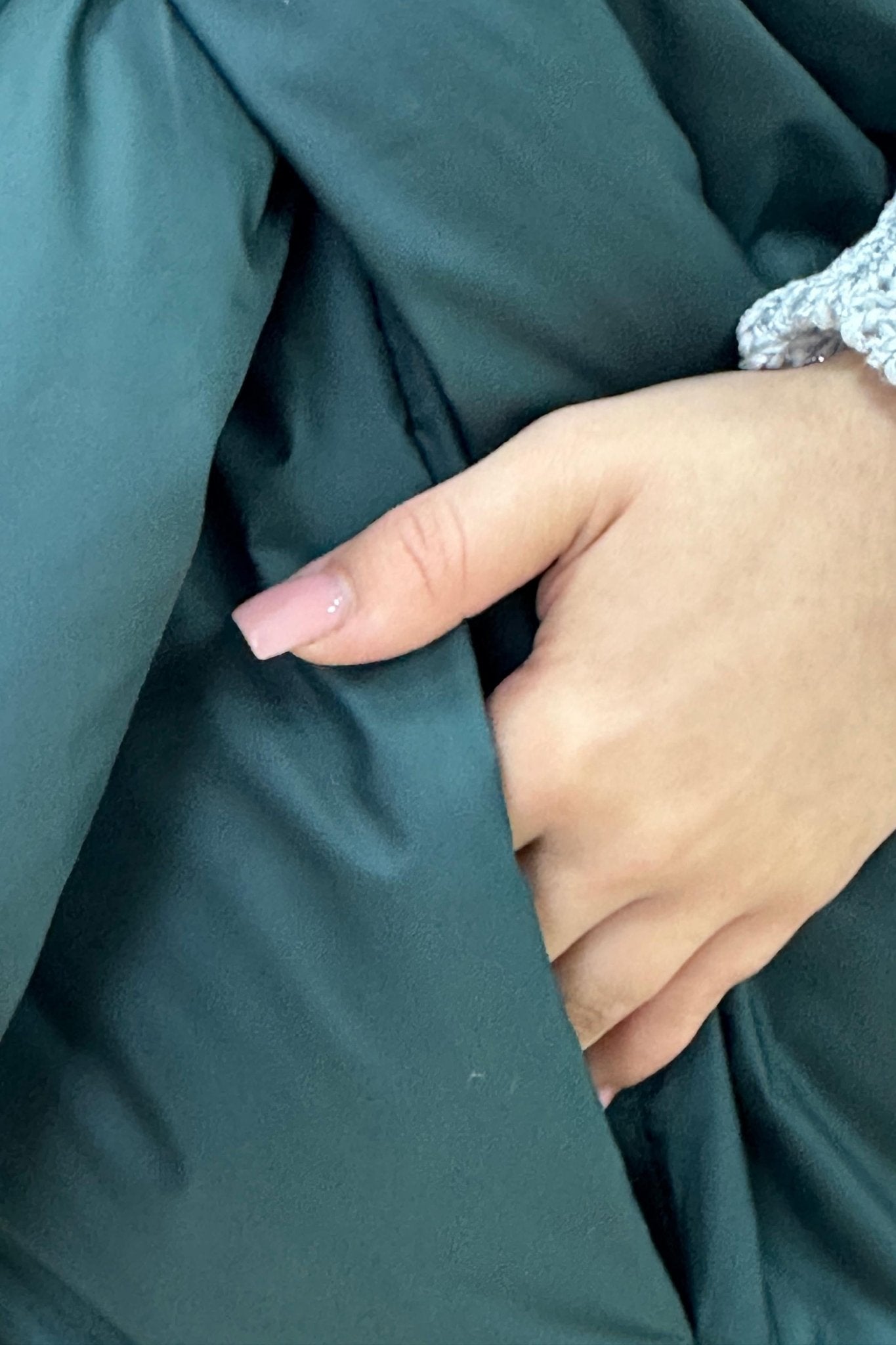 Puffer Cape Large Scarf 20x85in With Pockets Blanket Shawl Stole Around Shoulders Wrap Warm Winter Christmas Gift Womens Clothing - FAVORITTI