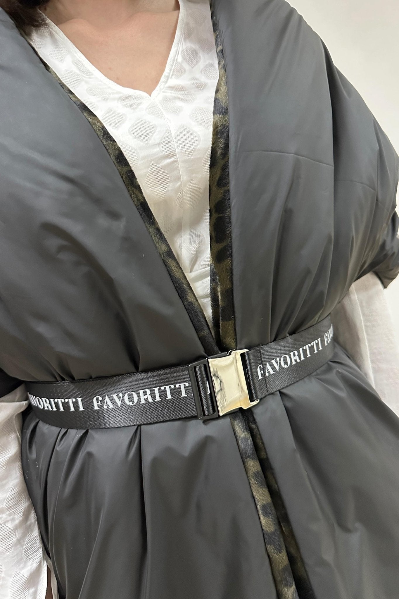 Women's Reversible Puffer Blanket Shawl Cape 20x85in with Removable Belt Warm Winter Gift Womens Clothing - FAVORITTI